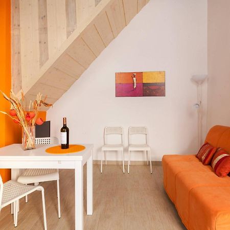 Boccanera A Trastevere Holiday Apartment โรม ภายนอก รูปภาพ