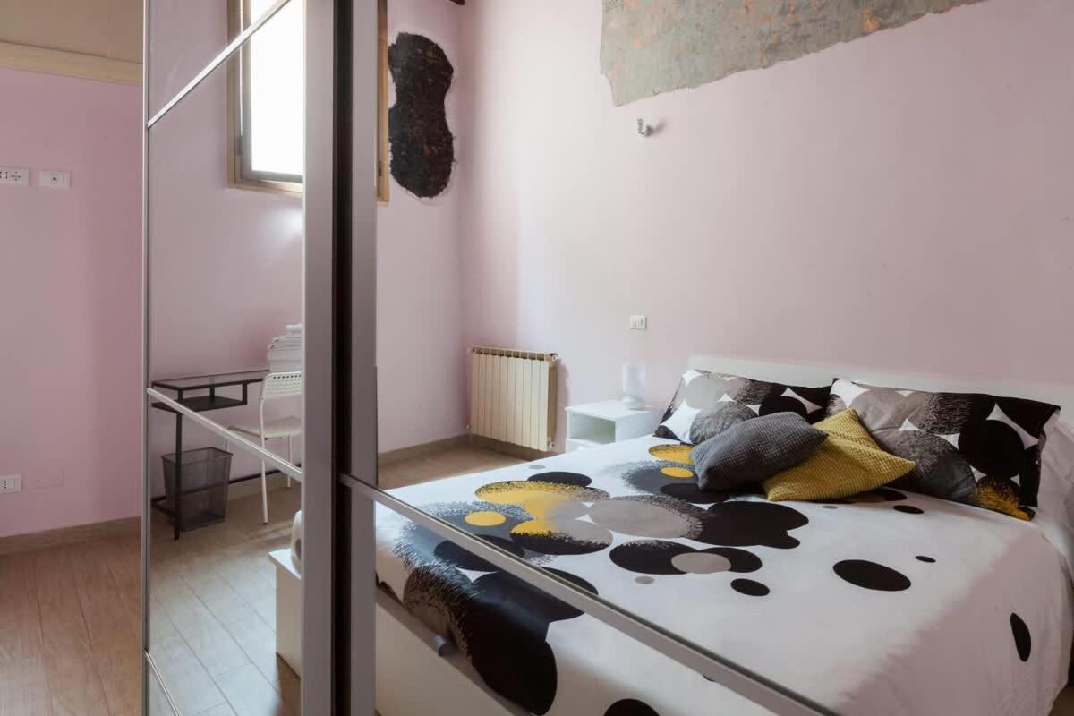 Boccanera A Trastevere Holiday Apartment โรม ภายนอก รูปภาพ