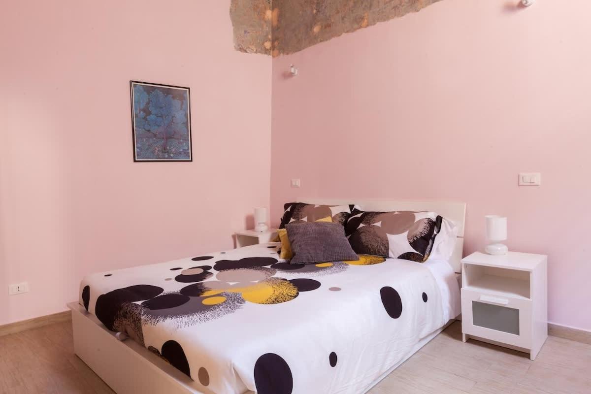 Boccanera A Trastevere Holiday Apartment โรม ภายนอก รูปภาพ