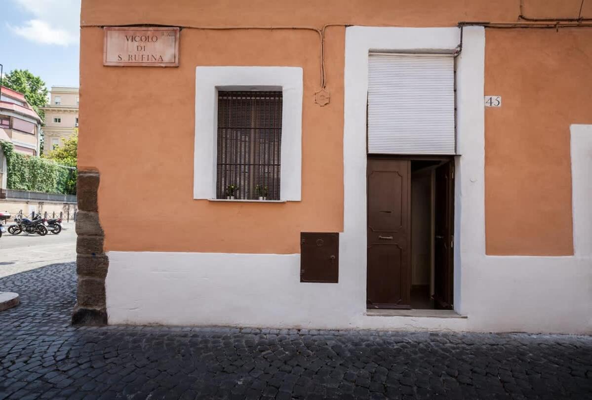 Boccanera A Trastevere Holiday Apartment โรม ภายนอก รูปภาพ