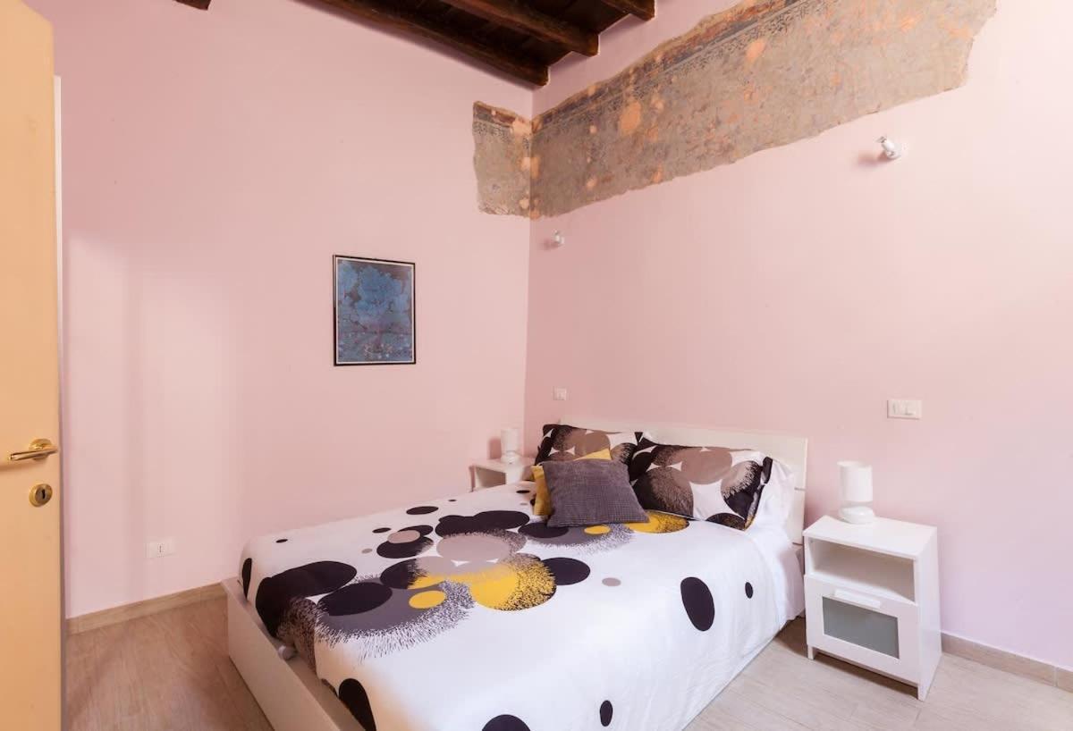 Boccanera A Trastevere Holiday Apartment โรม ภายนอก รูปภาพ