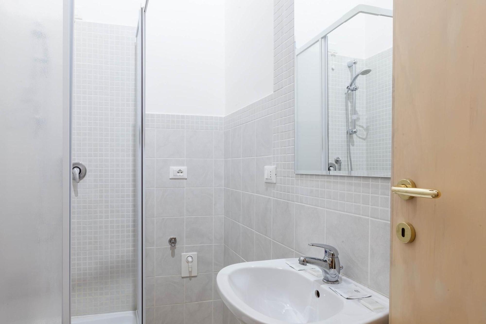 Boccanera A Trastevere Holiday Apartment โรม ภายนอก รูปภาพ